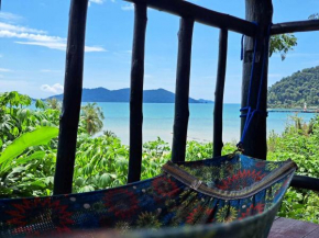 Neeno Hut